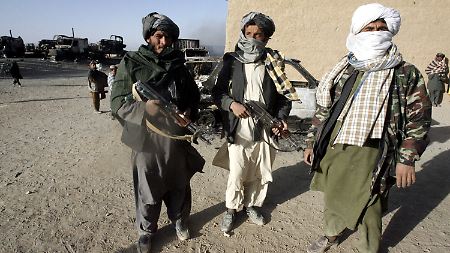 Afghanische Taliban-Kämpfer: Die Bundesregierung will offenbar ein Aussteigerprogramm finanzieren.