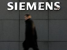 Alleine in Deutschland müssen 2.000 Mitarbeiter gehen. 