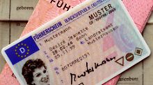 Künftig wird man sich nicht mehr über 30 Jahre alte Führerscheinfotos amüsieren können.