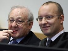 Schreiber und Verteidiger Leisner sehen entspannt aus.