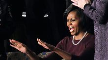 Ehefrau Michelle lauschte den Worten ihres Mannes - und wurde auch selbst erwähnt.