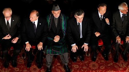 Afghanistans Präsident Karsai soll mehr in die Pflicht genommen werden.