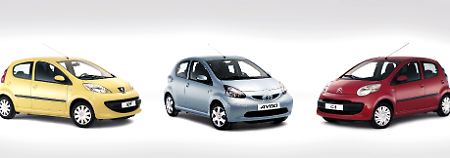Nahezu baugleich: Der Peugeot 107 und der Citroën C1 werden ebenso wie der Aygo von Toyota im tschechischen Kolin gebaut.
