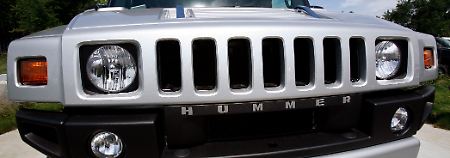 So breit wie unnötig: Der Verkauf von Hummer steht auf der Kippe.