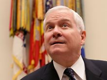 Robert Gates will das Problem endlich vom Tisch haben.
