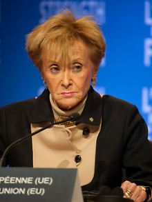 Lässt nicht zu, dass Spanien in Misskredit kommt: María Teresa Fernández de la Vega.