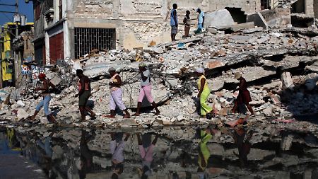 In Haiti ist die Lage weiter dramatisch. Es fehlt vor allem an sanitären Anlagen.