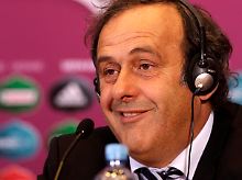 Platini ist mit den laufenden EM-Vorbereitungen in Polen zufrieden.