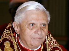 Papst Benedikt XVI. bedauert - mehr noch nicht.