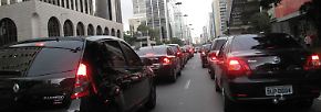 Die brasilianische Hauptstadt ist trotz vielspuriger Hauptstraßen verstopft.