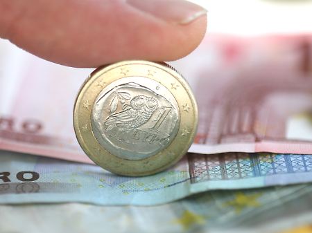 Der Euro hängt am Tropf der Griechen.
