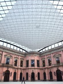 ... und das Zeughaus in Berlin.