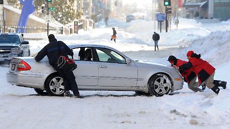 Viel geht nicht mehr: Autoschieber in Washington.