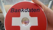 Angesichts der Daten-CD besinnen sich viele Steuersünder auf ihr Gewissen.