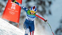 Frauen stürzen Berg hinunter: Wahnsinns-Show auf Skiern