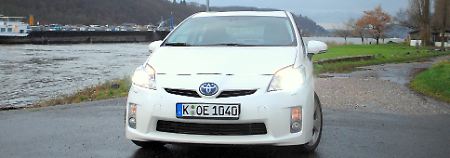 Raus aus der Langweiler-Ecke: Der Prius hat im neuen Gewande an Attraktivität gewonnen.