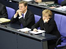 Der Vizekanzler macht auch klar, das er nicht so wie seine Chefin denkt.