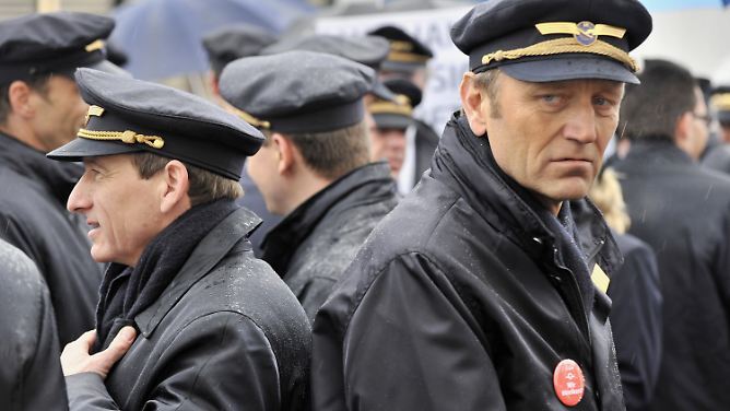 Duldsame Passagiere, zorniger Konzern: Der Streik der Lufthansa-Piloten