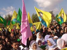 Demonstration gegen das Verbot der PKK im nordirakischen Arbil.