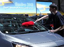 Die Autoexperten reisen zur Messe nach Genf: GM braucht dringend eine Lösung.