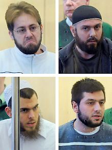 Fritz Gelowicz, Adem Yilmaz, Attila Selek und Daniel Schneider (von links oben im Uhrzeigersinn) - Was trieb sie in die Fänge der "Heiligen Krieger"?