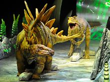 Wissenschaftler sind bis  heute auf der Suche nach dem Grund für das Aussterben der Dinosaurier.