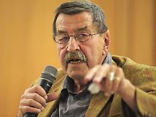Eigentlich wollte Grass seine Stasi-Akten nicht einsehen - nun erscheint eine Dokumentation.