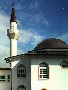 Die Moschee in Karlstadt am Main war 1996 die erste in Franken. Ihr Bau verlief reibungslos.