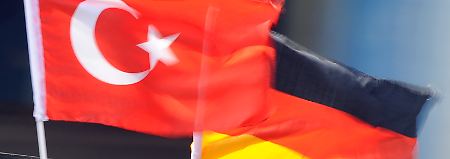 Der deutsche Arbeitsmarkt ist für deutschtürkische Akademiker schwierig zu erobern.