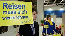 Auf der Tourismus-Messe in Berlin sorgen die Vorwüfe bereits für ersten Spott.