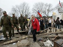 Piñera besichtete die Schäden in Constitución.