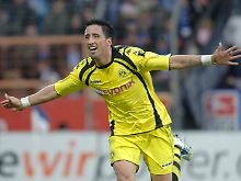 Lucas Barrios machte mit einem Doppelpack den Sack zu.