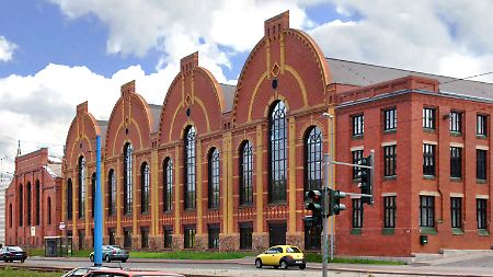 Sächsisches Industriemuseum Chemnitz: In den denkmalgeschützten Hallen einer ehemaligen Maschinenfabrik aus dem Jahre 1907 werden Exponate aus nahezu allen Produktionsbranchen sächsischer Industriegeschichte gezeigt.