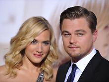 Ein Freund, ein guter Freund: Kate Winslet und Leonardo DiCaprio bei der Premiere von "Zeiten des Aufruhrs" (Archivfoto vom 15.12.2008).