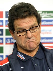 Englands Nationaltrainer Fabia Capello kann sich eine Teilnahme Beckhams an der WM vorstellen - als Maskottchen für die Mannschaft.