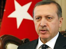 Premier Erdogan schlägt bewusst nationalistische Töne an.