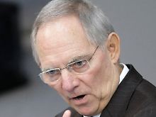Schäuble gibt die Devise aus: Gürtel enger schnallen!