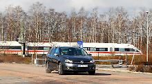 Der VW Golf hat mit seinem Diesel klare Vorteile beim Verbrauch. Fahrdynamisch muss er sich hingegen nicht verstecken.
