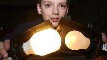 Wie hell eine Energiesparlampe leuchtet, ist eine Frage der Lumenzahl.