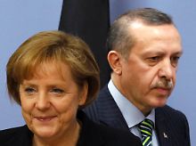 Merkel und Erdogan nach der Pressekonferenz.