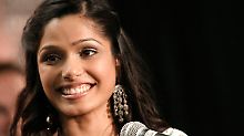 Mir doch egal: Freida Pinto ist Klatsch-resistent