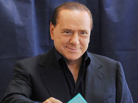 Hat allen Grund zum Strahlen: Silvio Berlusconi.