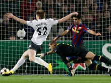 Nicklas Bendtner überwand Barca-Keeper Valdes im zweiten Versuch zum 1:0.