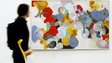 "Stunde Ypsilon" von Ernst Wilhelm Nay.