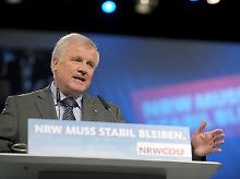 Die Kanzlerin blieb fern, statt dessen kam Seehofer.