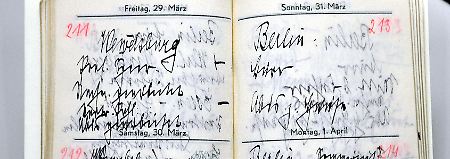 Der aufgeschlagene Dienstkalender von SS-Chef Heinrich Himmler zeigt die Einträge "Wewelsburg" für den 29. und 30. März 1940.