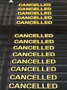 Nichts fliegt mehr: Anzeigentafel am Brüsseler Flughafen.