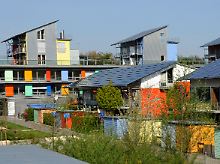 Blick auf Solarsiedlung in Freiburg.