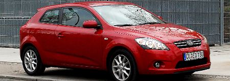Das Coupé macht den Sportler: Bei Kia ist der ProCee'd als Dreitürer die dynamische Variante des Kompaktwagens Cee'd.