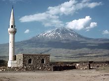 Blick auf den biblischen Berg Ararat, den höchsten Berg der Türkei.